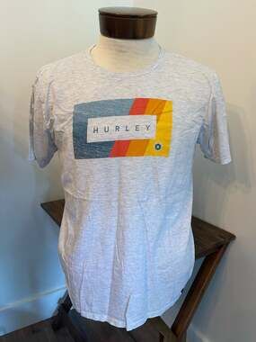 Men's Hurley T-Shirt Size Large